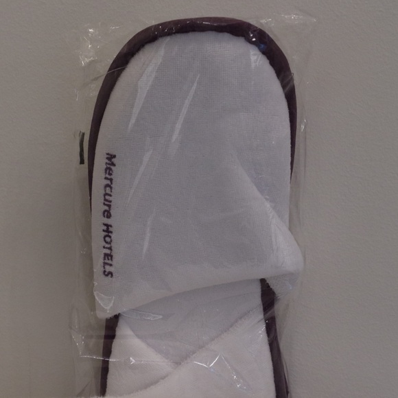 MERCURE HOTELS Spa Slippers - Picture 5 of 7